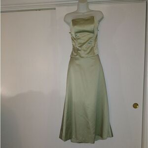 Impressions Satin Lime Green Skirt Set